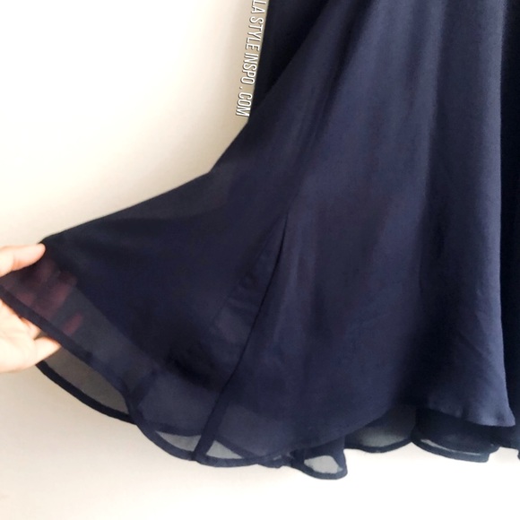 Reformation Silk Dress V Neck Blue Navy Size Medium - Picture 3 of 7